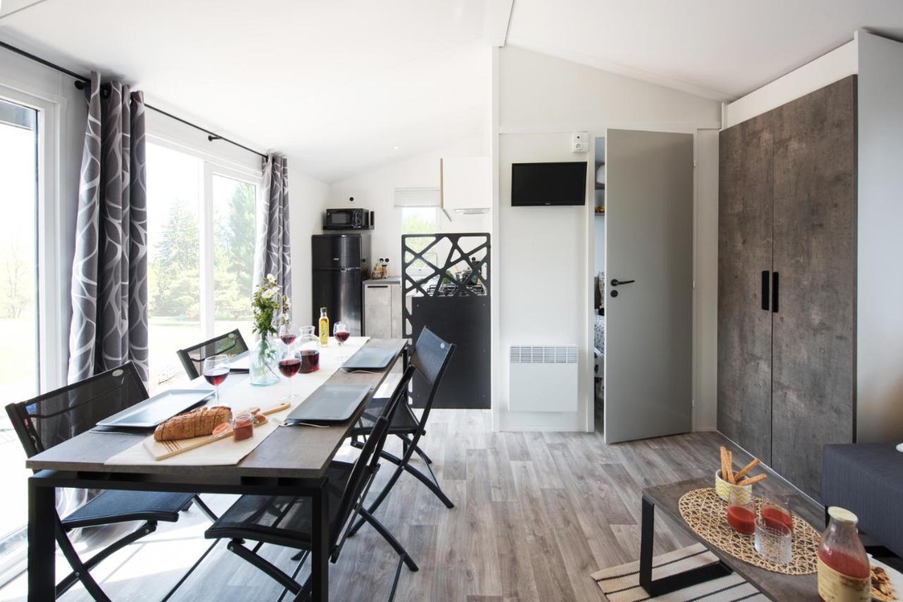 Camping Paris Beau Village Villiers-sur-Orge Exteriör bild