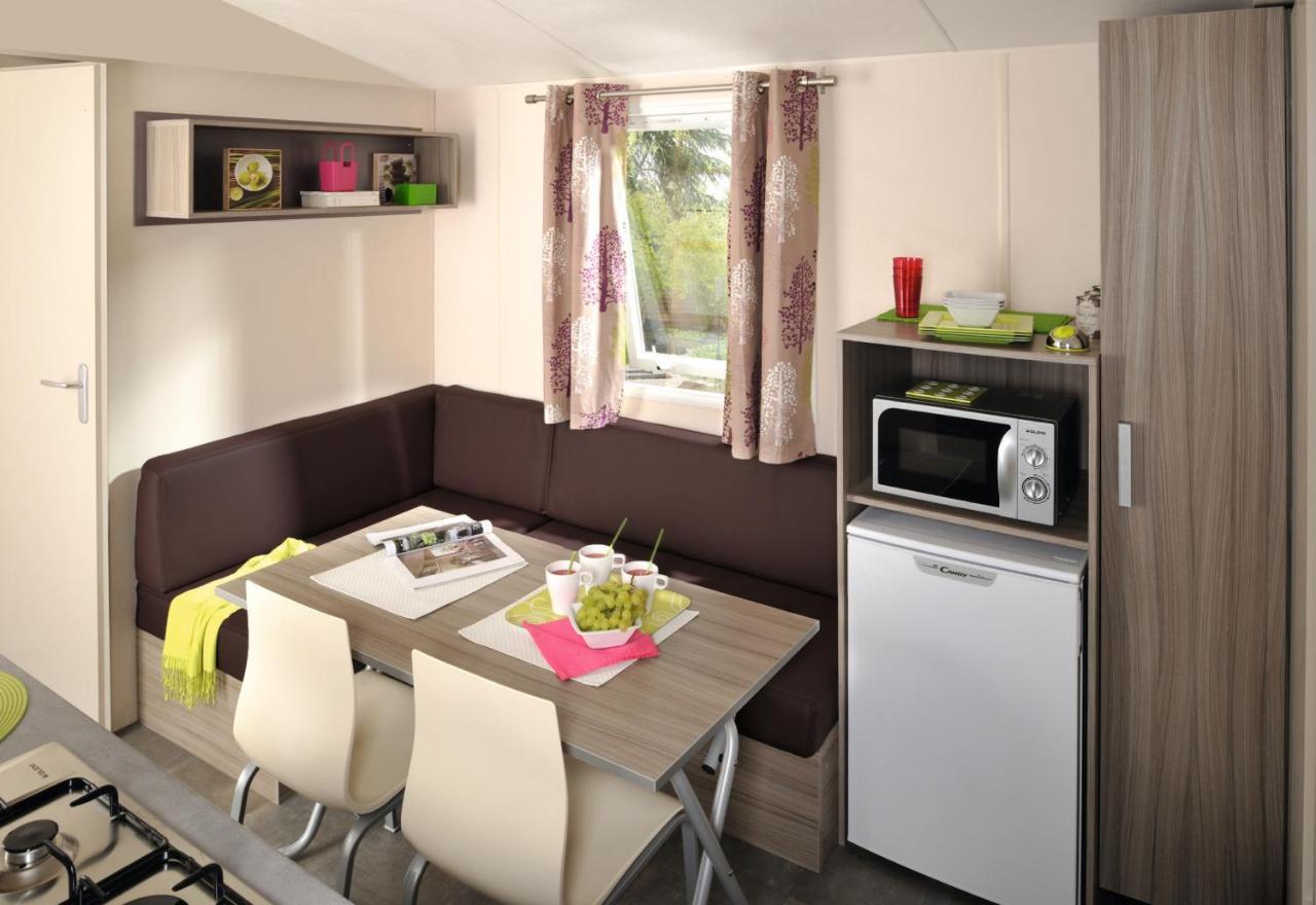 Camping Paris Beau Village Villiers-sur-Orge Exteriör bild