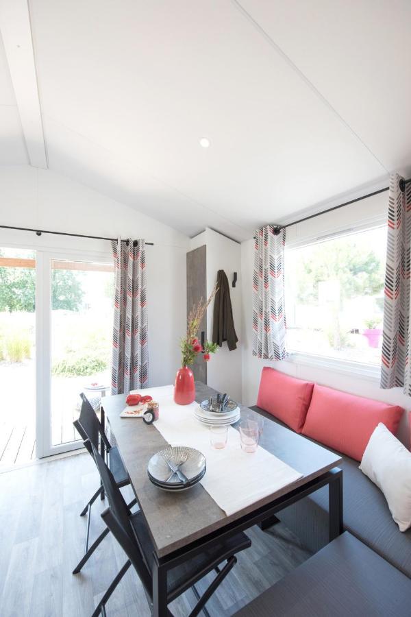 Camping Paris Beau Village Villiers-sur-Orge Exteriör bild