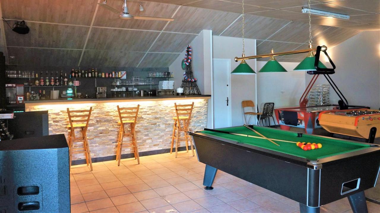 Camping Paris Beau Village Villiers-sur-Orge Exteriör bild